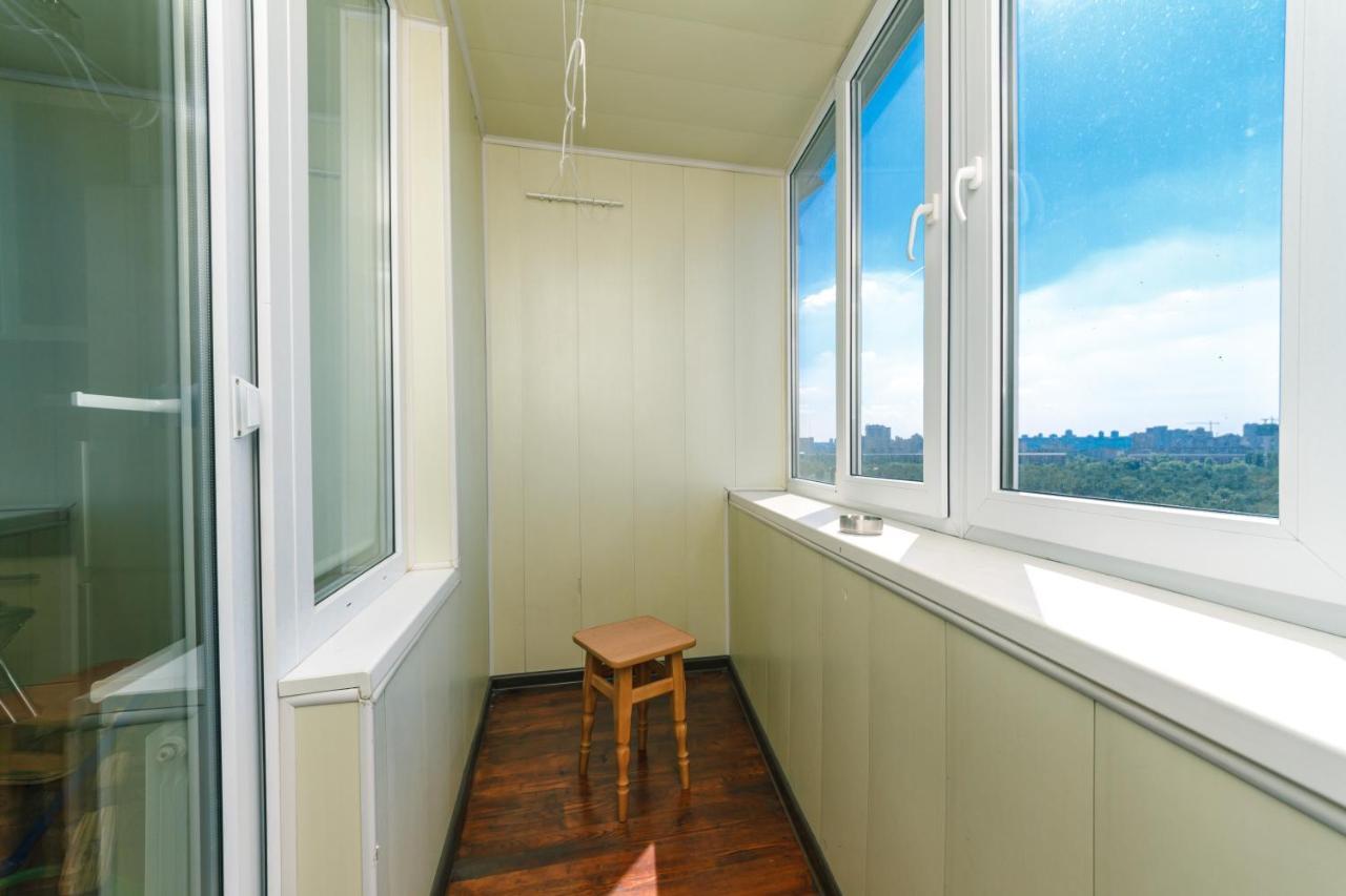 Apartments On Henerala Zhmachenka كييف المظهر الخارجي الصورة