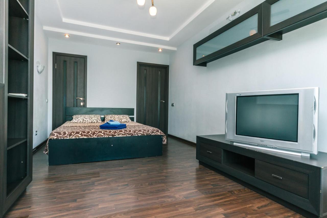 Apartments On Henerala Zhmachenka كييف المظهر الخارجي الصورة