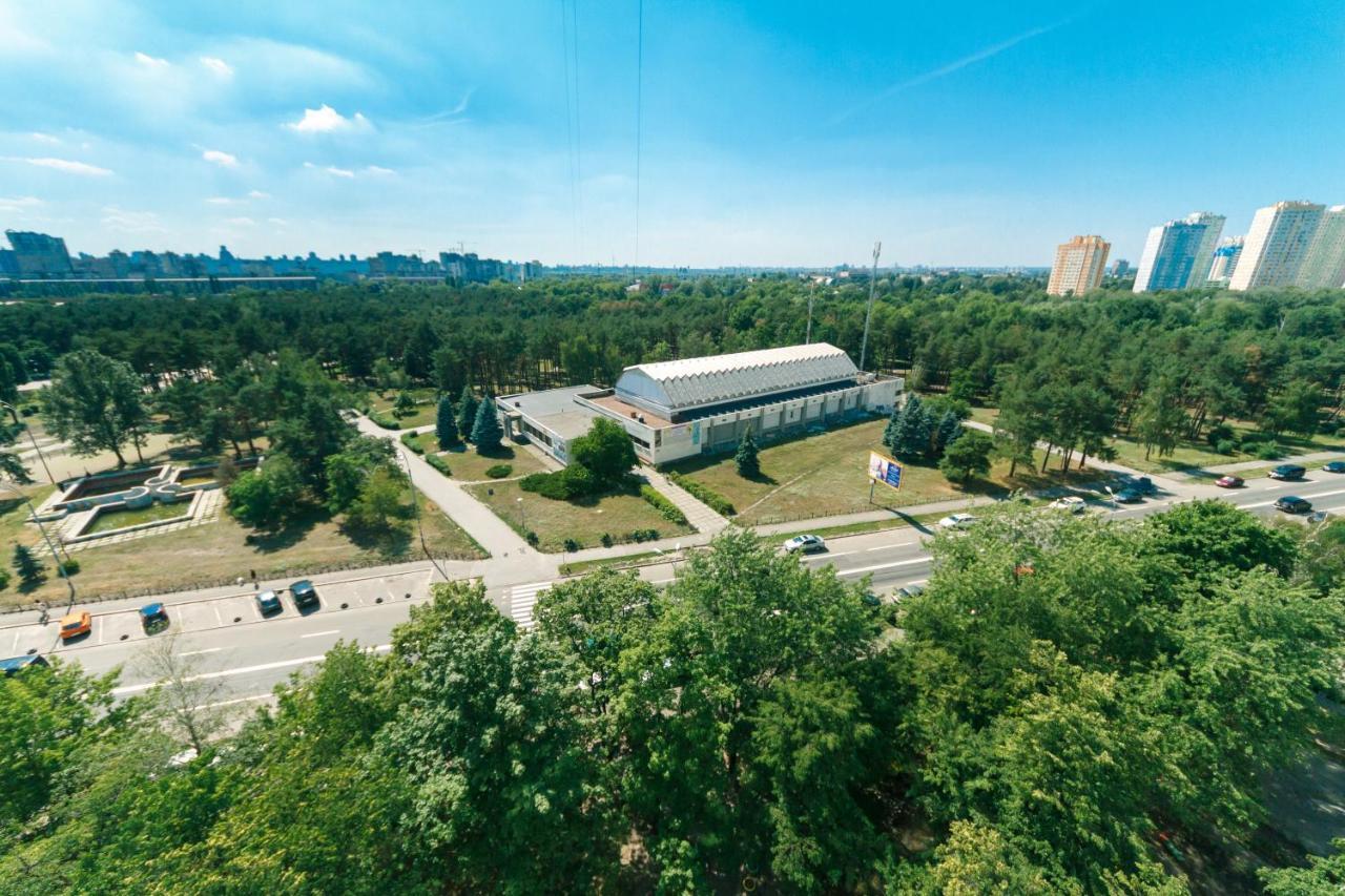 Apartments On Henerala Zhmachenka كييف المظهر الخارجي الصورة